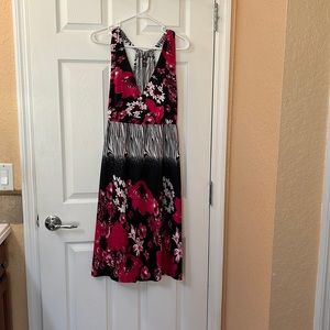 Dots sleeveless sundress.  Size 1X